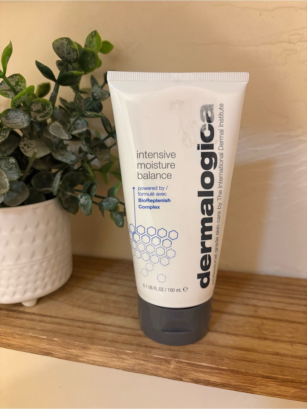 dermalogica Intensive Moisture Balance - White and Gray